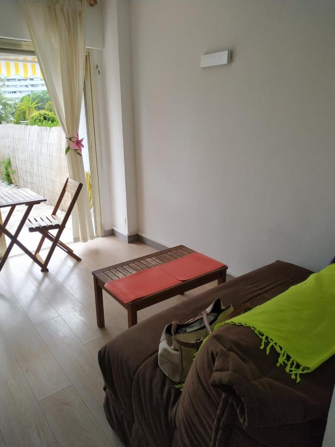 Studio Rez De Jardin Marina Baie Des Anges Villeneuve-Loubet Dış mekan fotoğraf