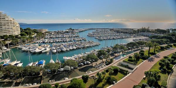 Studio Rez De Jardin Marina Baie Des Anges Villeneuve-Loubet Dış mekan fotoğraf